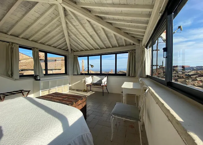 Bed and Breakfast 1550 Residenza d’Epoca Siena